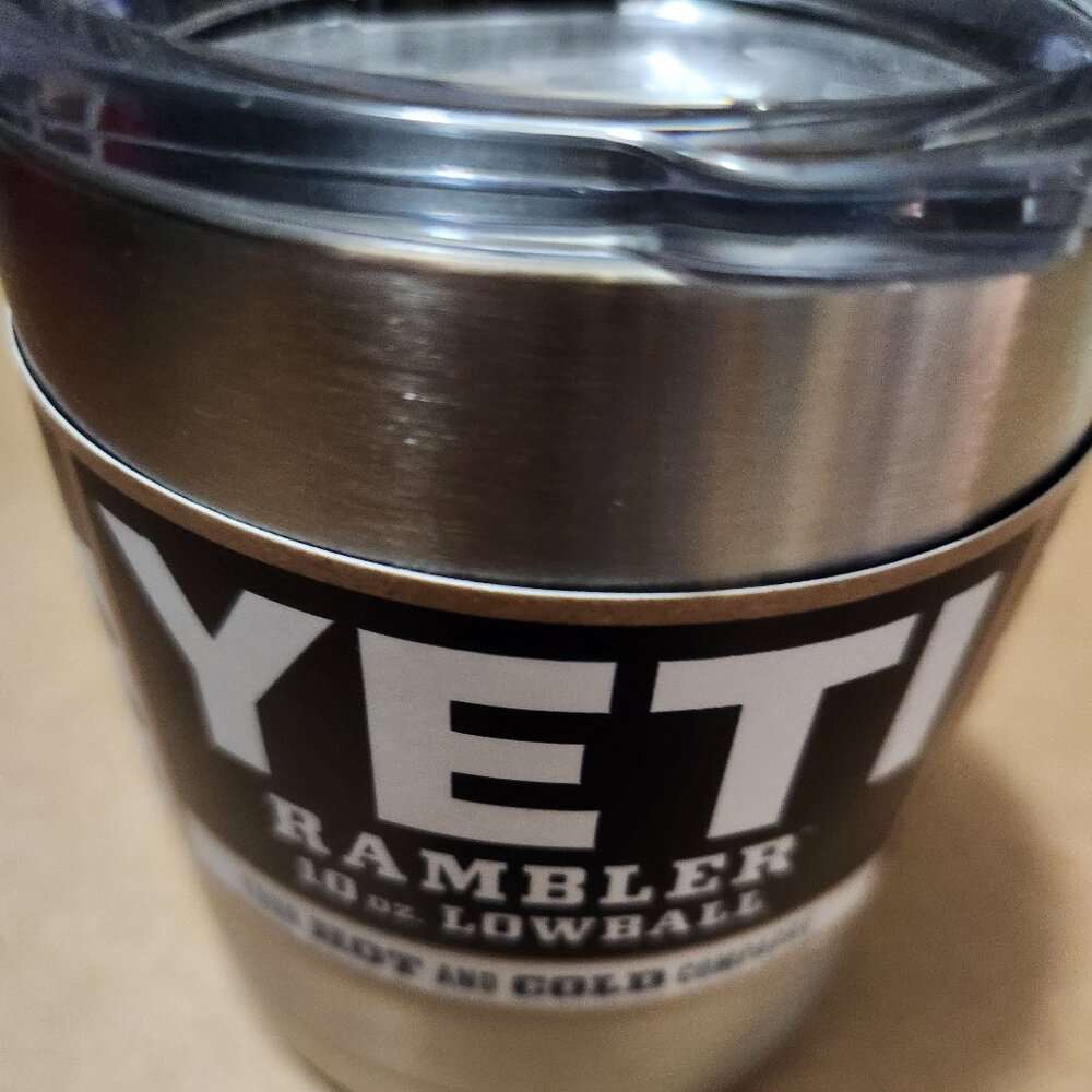 Yeti 10z Rambler - Stainless Steel - New